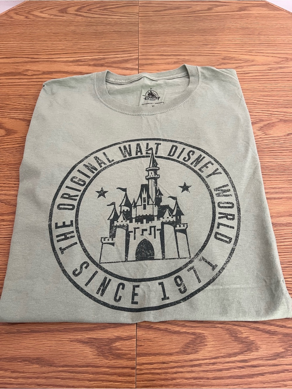 Disney Park Olive Green Grey Walt Disney World Park Castle Logo Tee Unisex XL